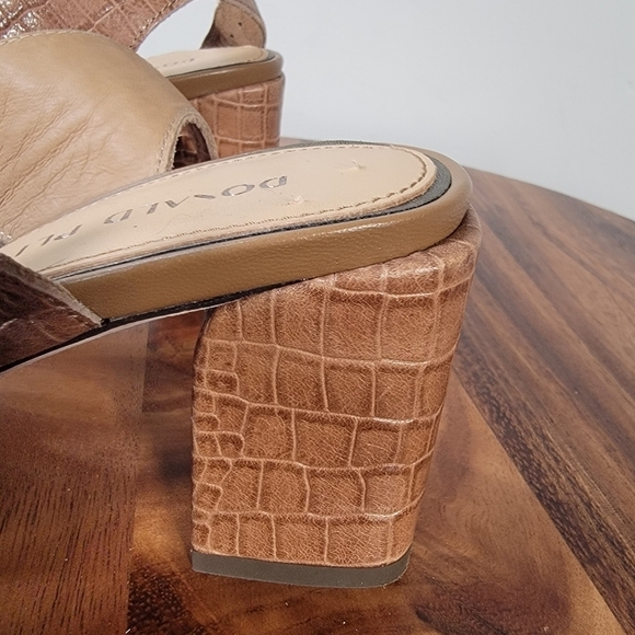 Donald Pliner Pasha Slingback Sandal Heels Croc Embossed Leather Size 7 - Picture 15 of 17